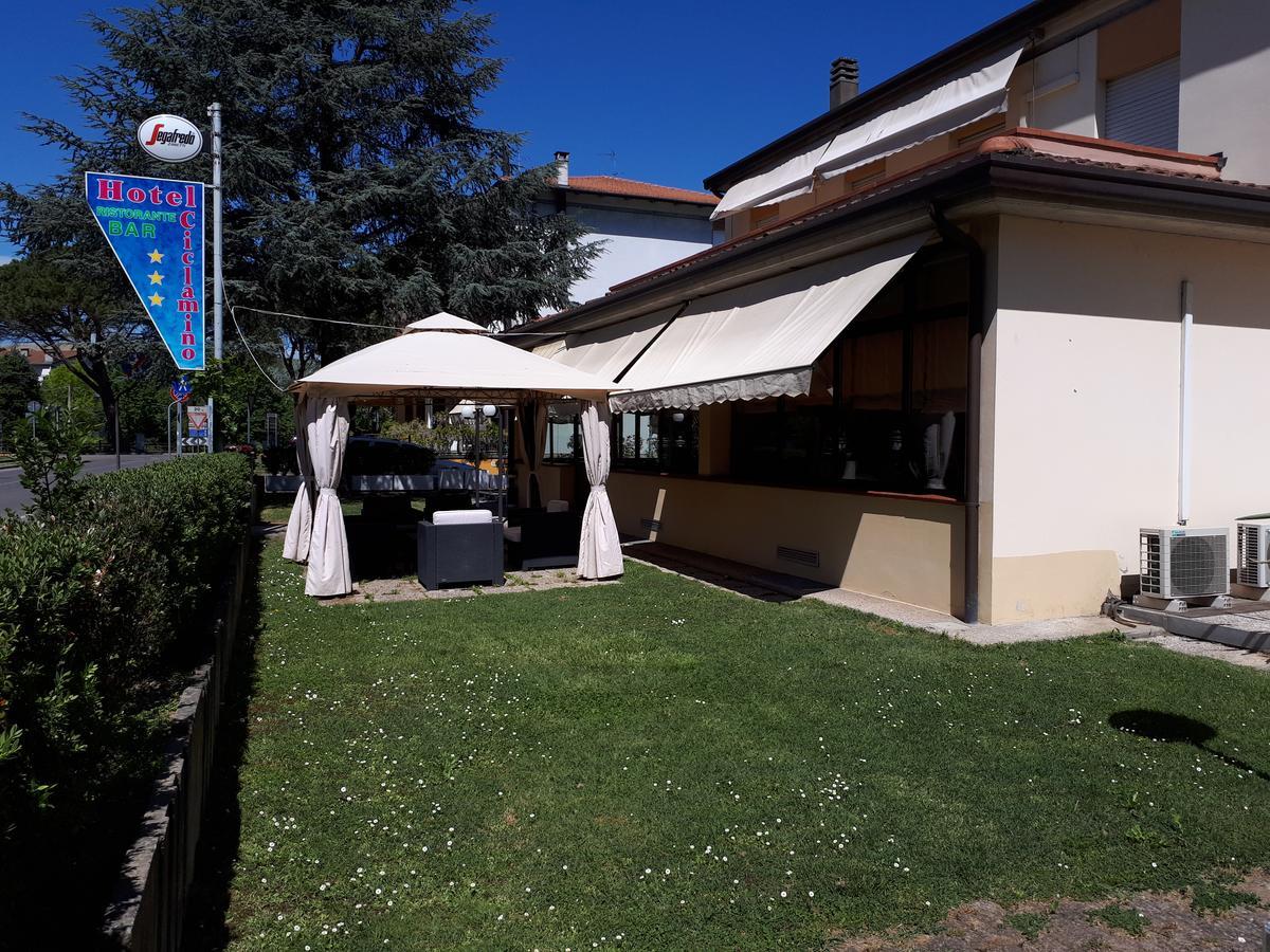 Hotel Ciclamino 리올로테르미 외부 사진